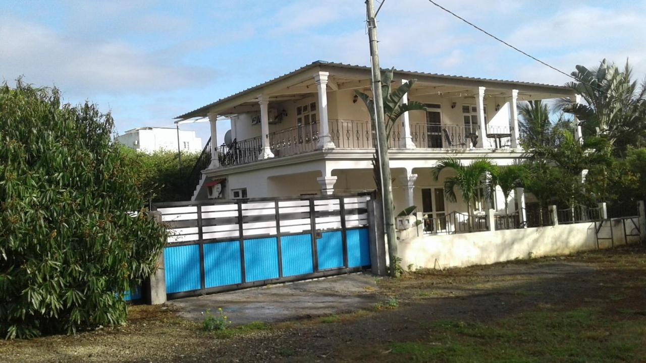 Appartamento Dino 3 Trou aux Biches Esterno foto